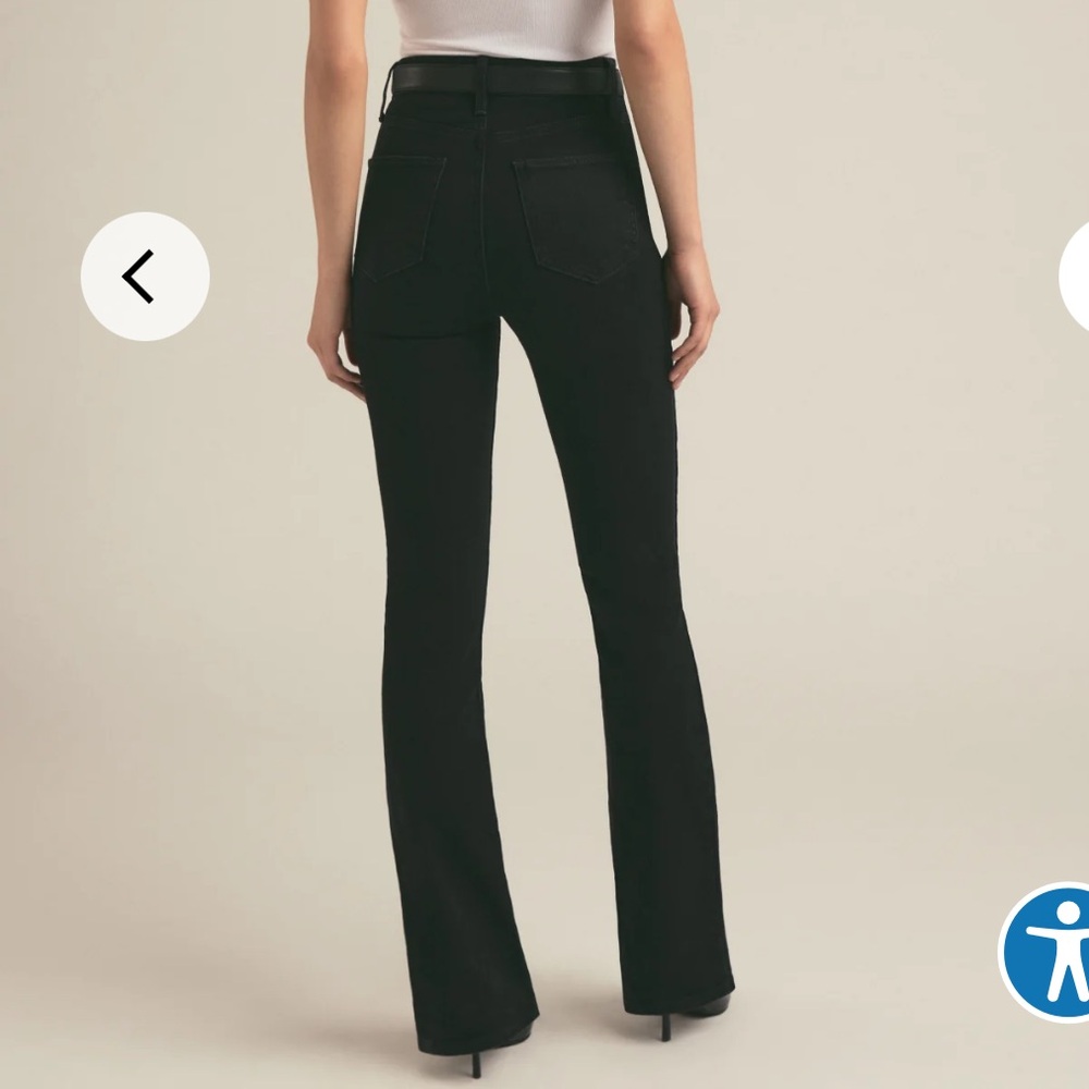 Favorite Daughter VALENTINA
BOULDER Black Boot Cut High-Rise Jeans - Picture 4 of 15